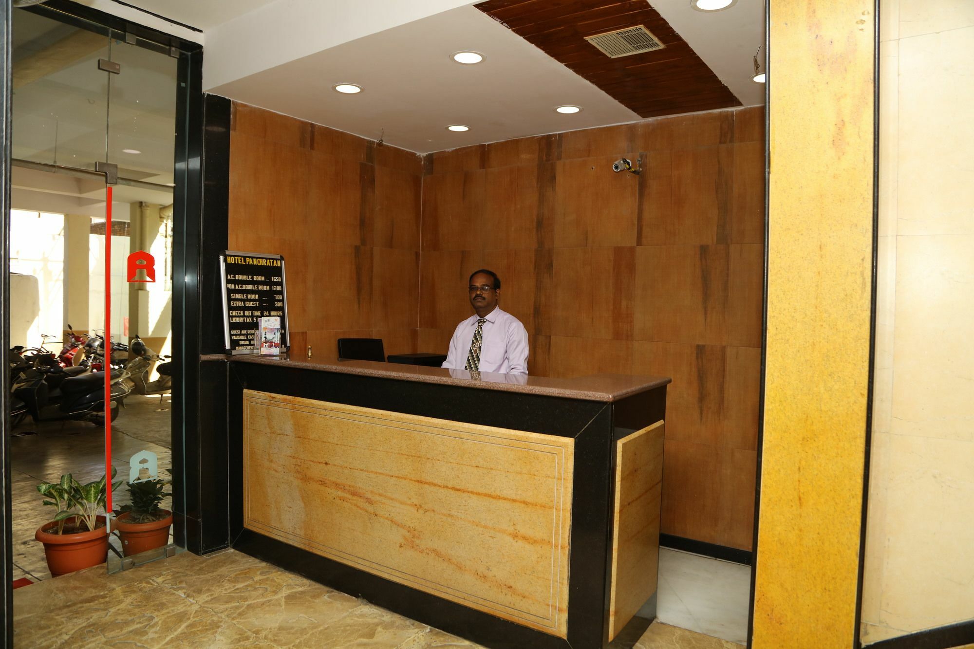 Hotel Panchratan Χιντεραμπάντ Εξωτερικό φωτογραφία